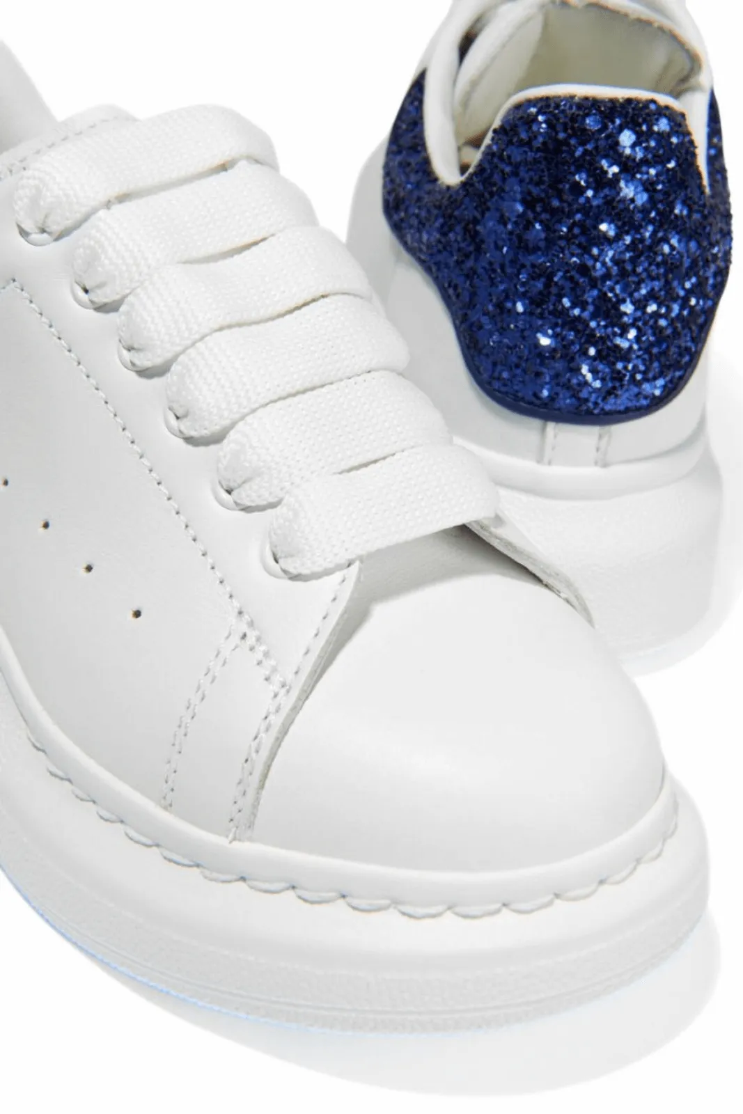 Alexander McQueen Oversized Sneaker White Navy Glitter