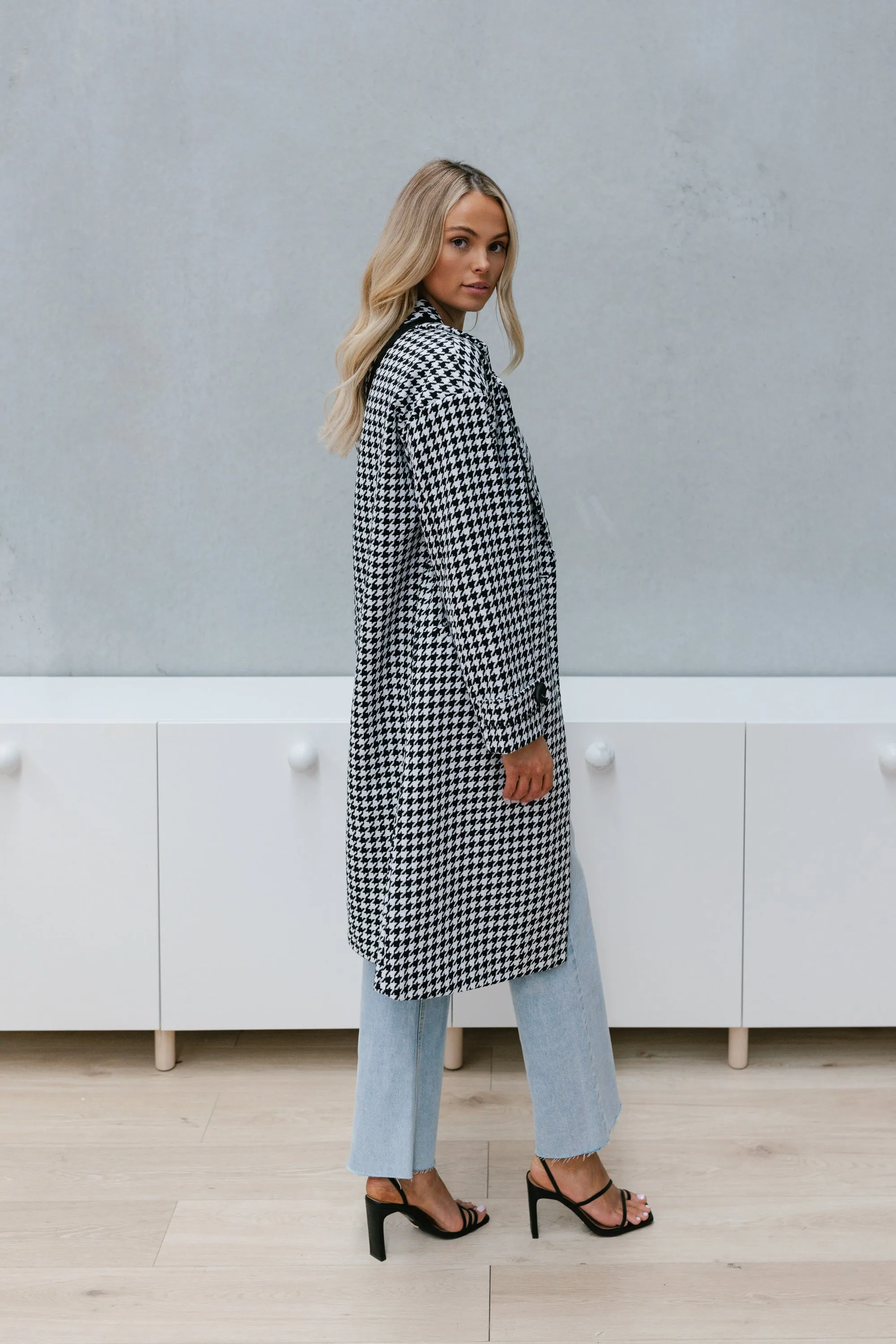 Hollie Coat - Houndstooth